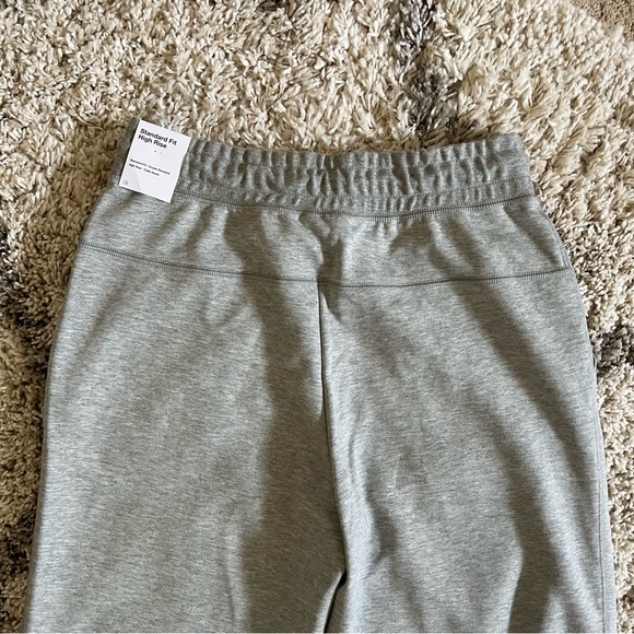 ✔️NWT✔️ NIKE Sportswear Tech Fleece Joggers - Picture 9 of 12